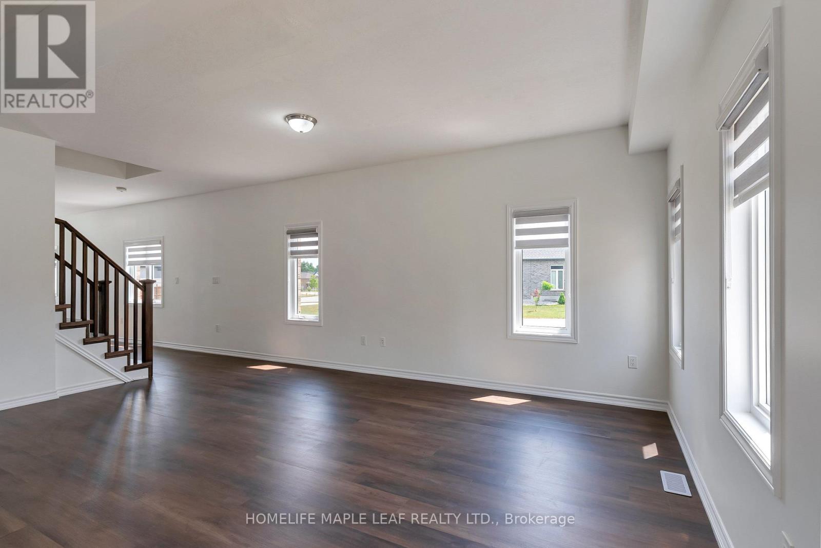 2751 ORIOLE DRIVE - 18