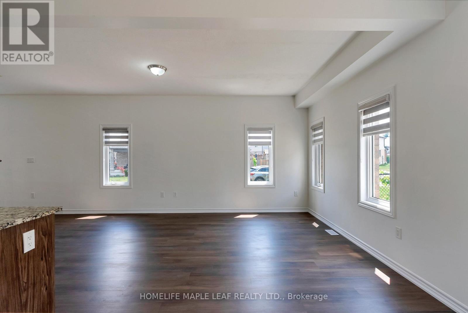 2751 ORIOLE DRIVE - 23