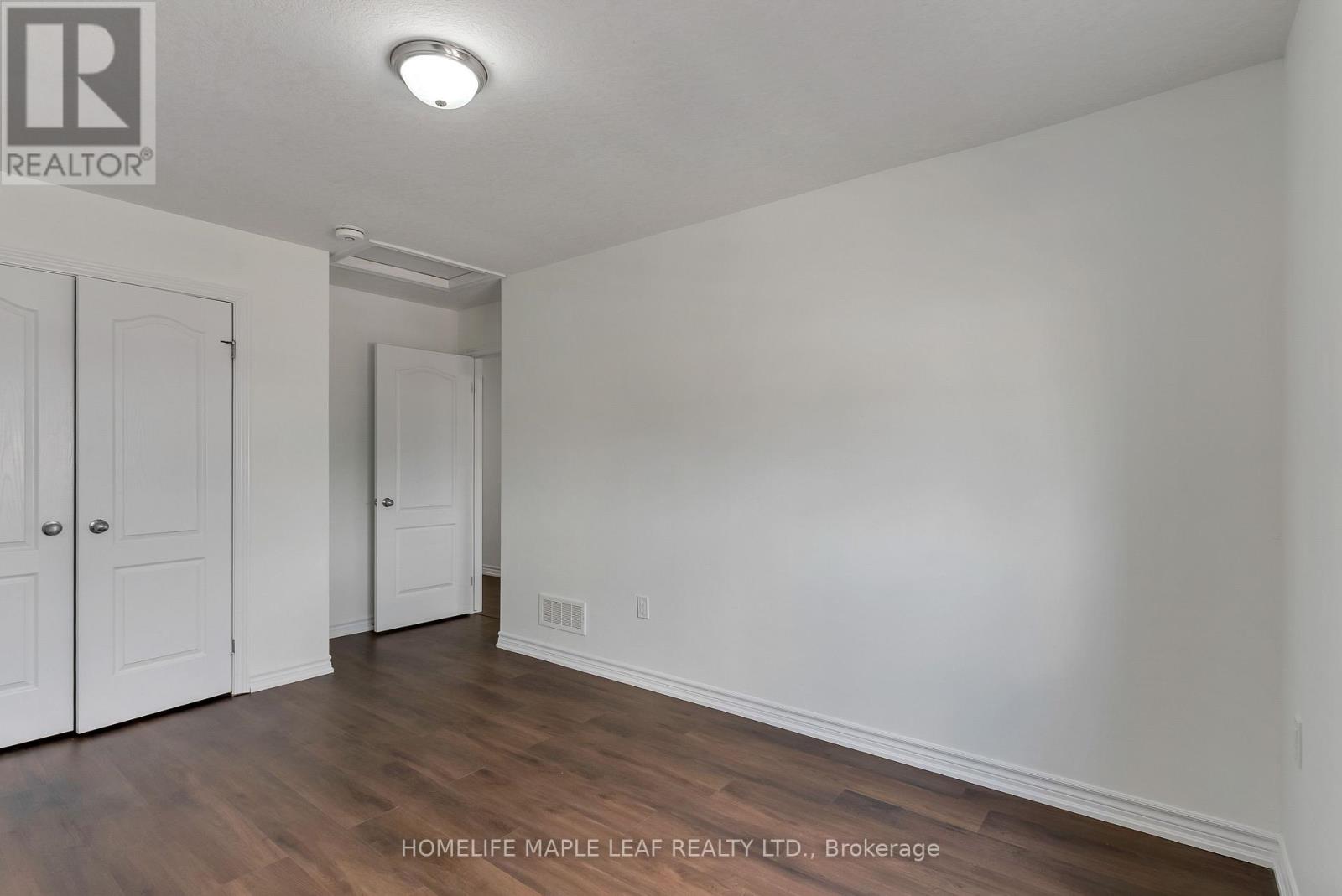 2751 ORIOLE DRIVE - 31