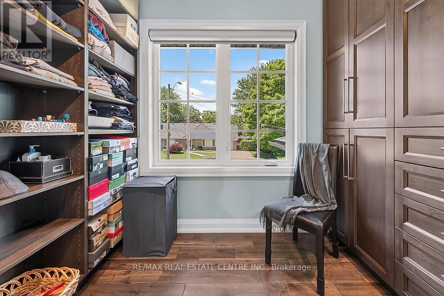 26 FREELAND COURT - 22