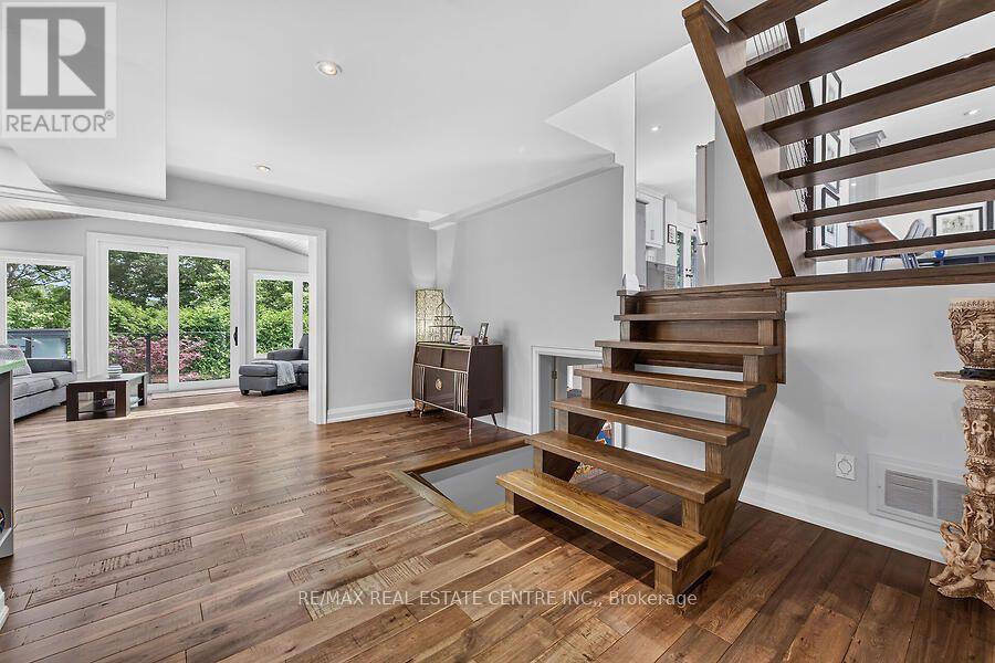 26 FREELAND COURT - 27