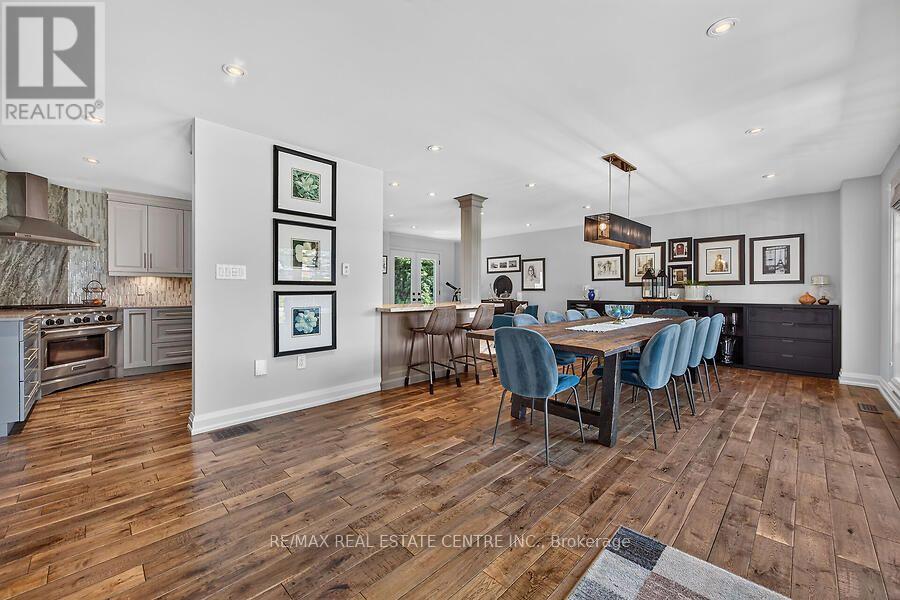 26 FREELAND COURT - 4