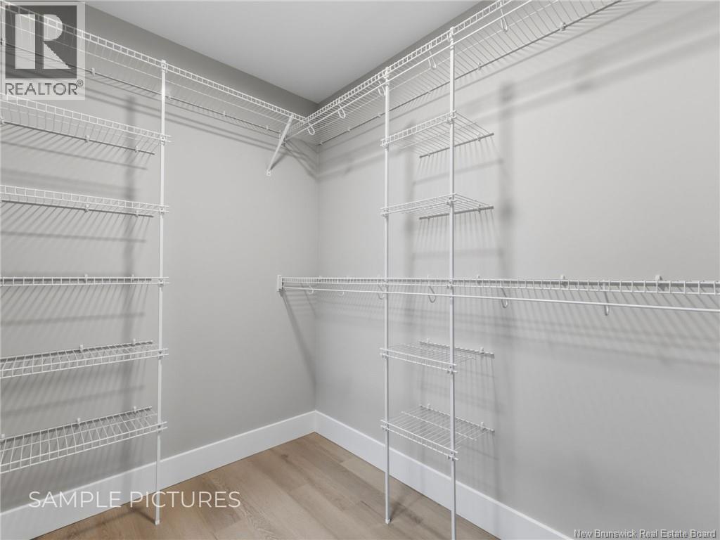 30 Violet Street - 12