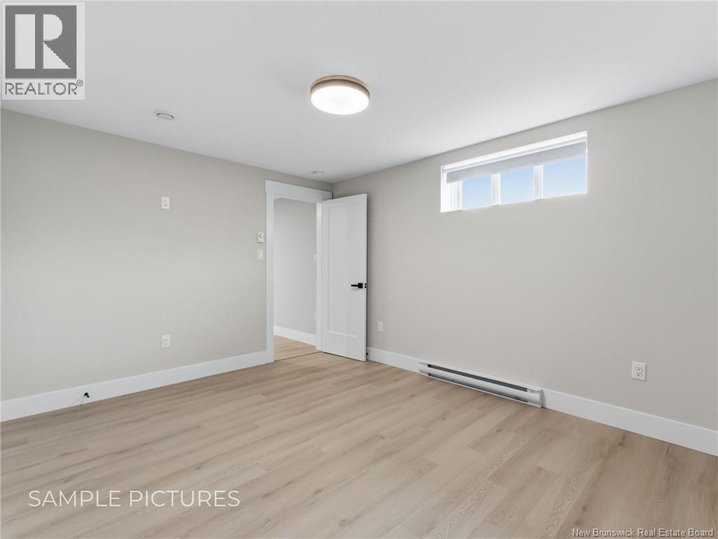 30 Violet Street - 26