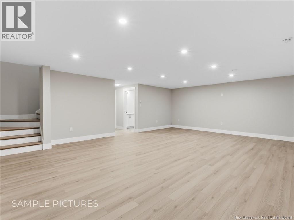 30 Violet Street - 23