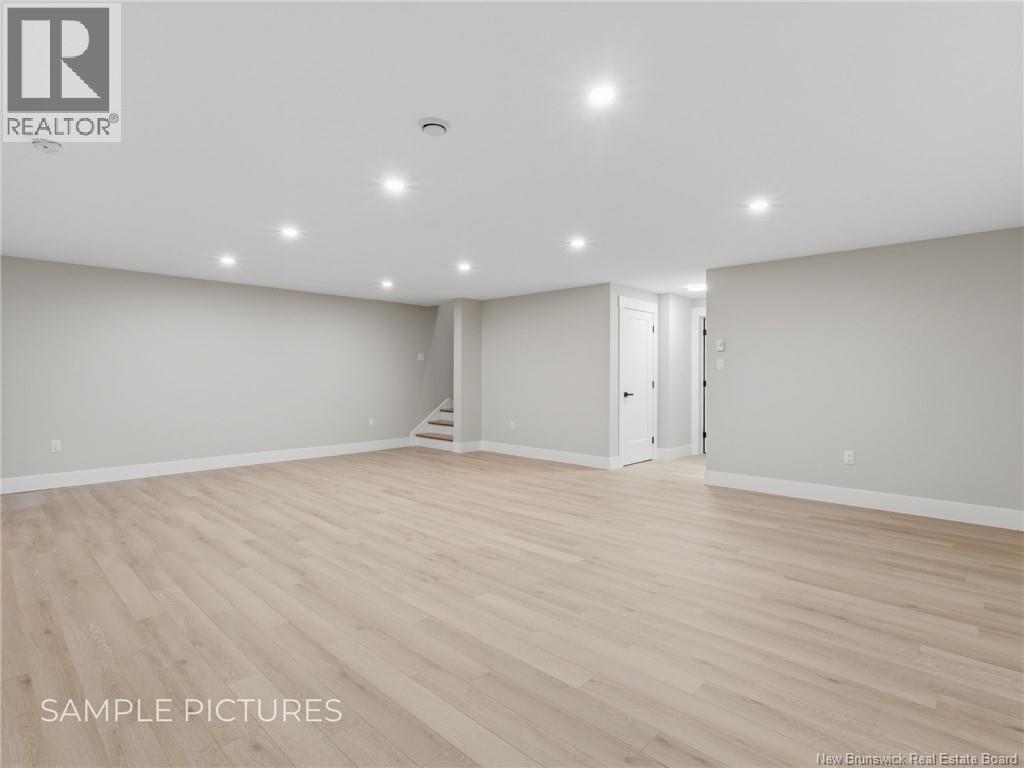 30 Violet Street - 24
