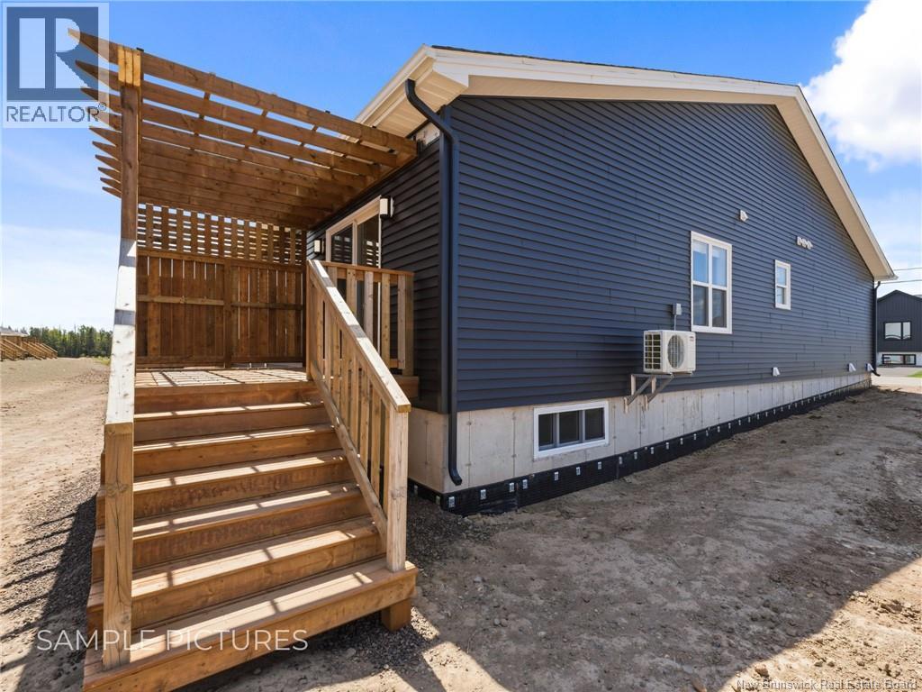 30 Violet Street - 34