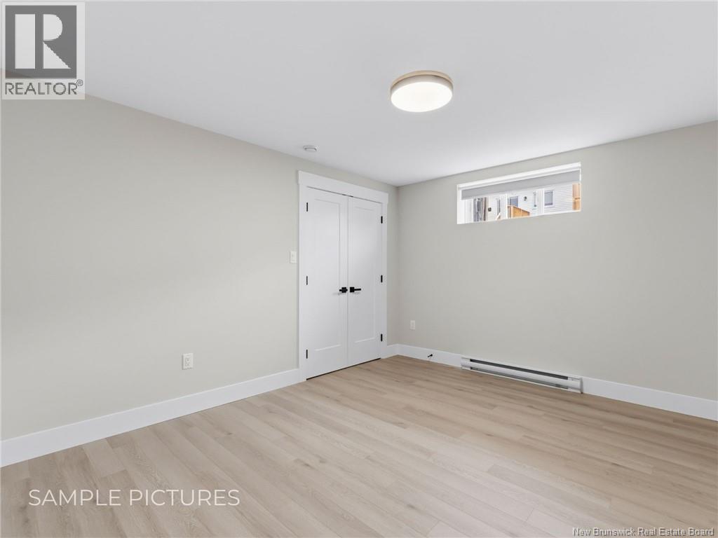 30 Violet Street - 31