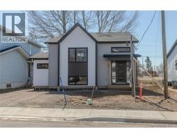 220 Gould, photo 2