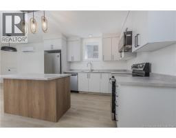 220 Gould, photo 7