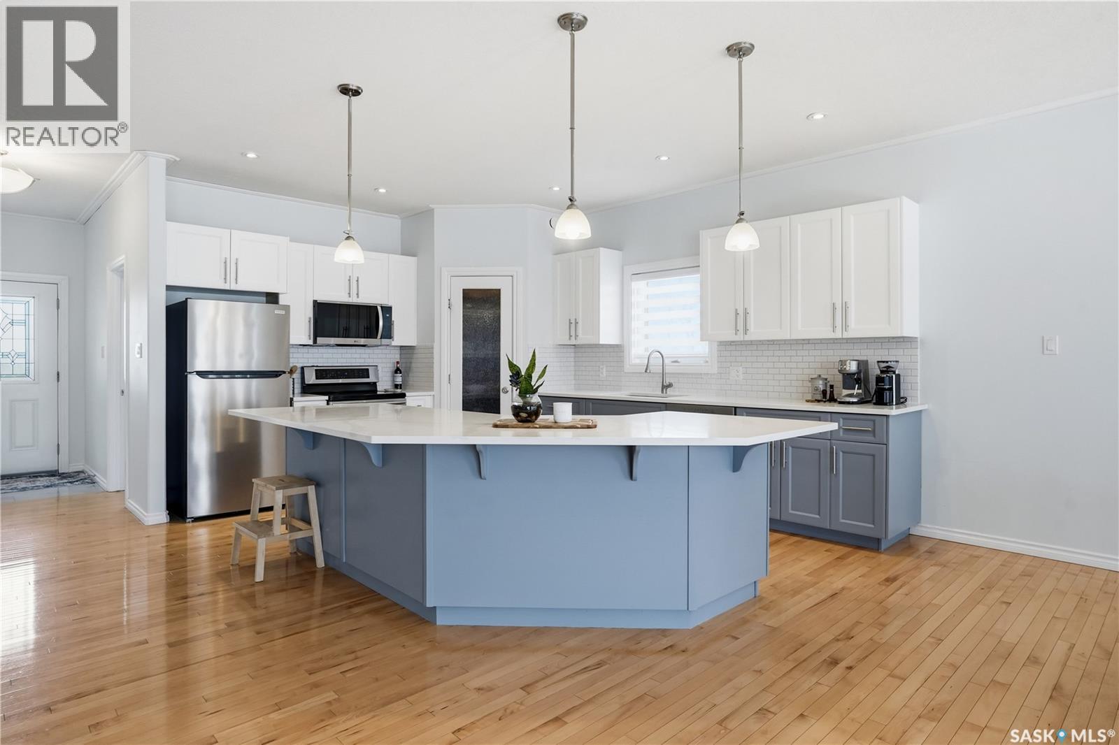 3 Iron Bridge TERRACE - 11