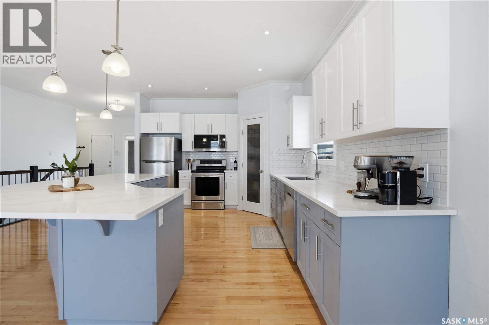 3 Iron Bridge TERRACE - 12