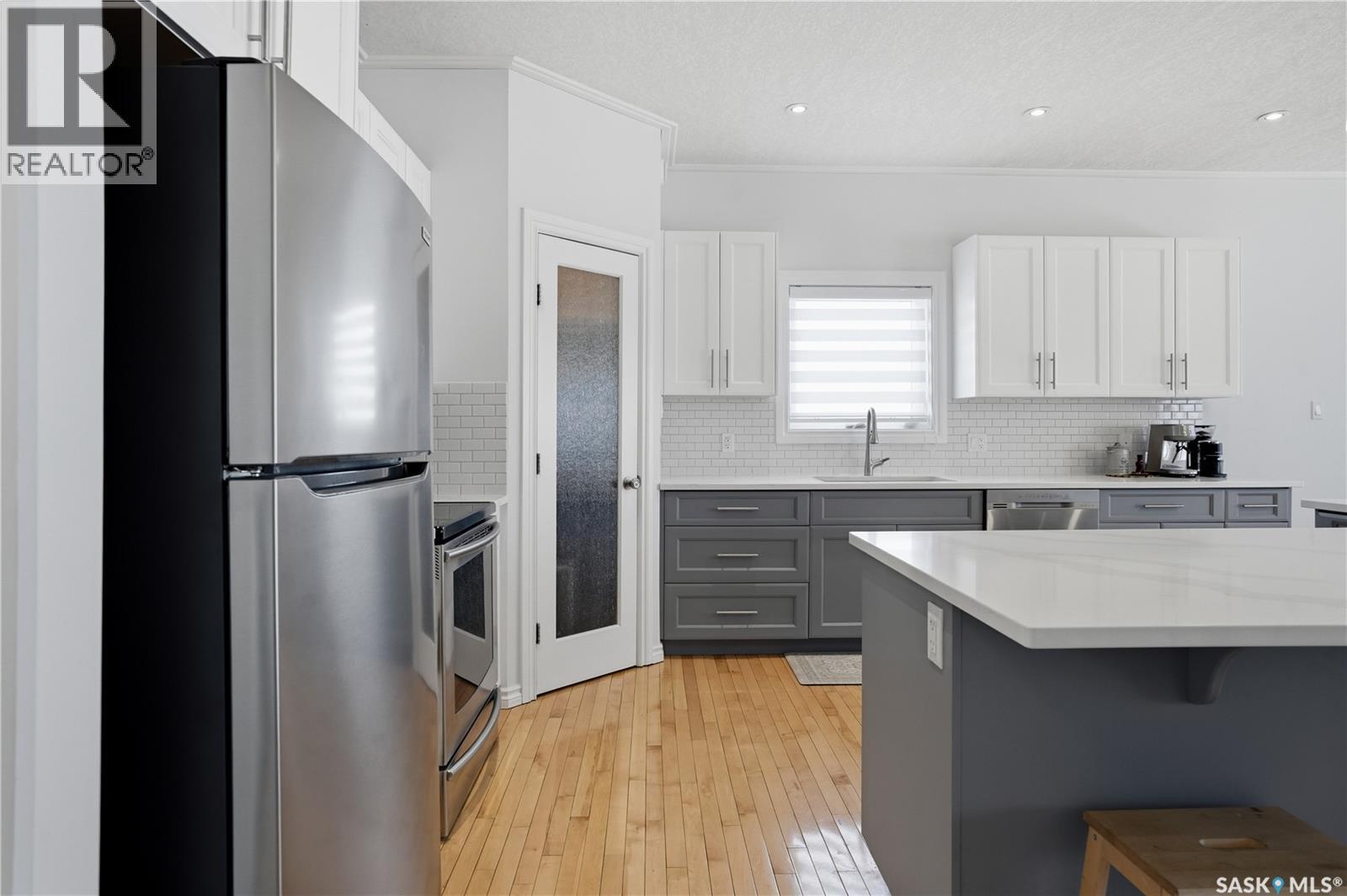 3 Iron Bridge TERRACE - 16