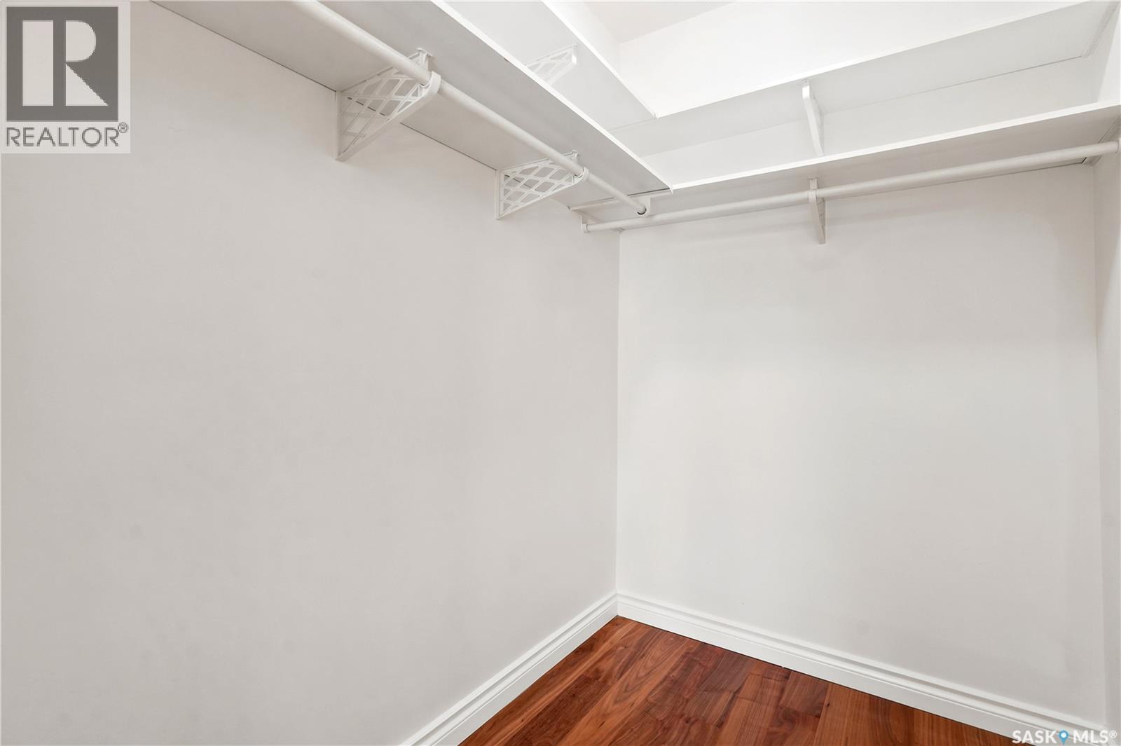310 2333 Scarth STREET — photo 25