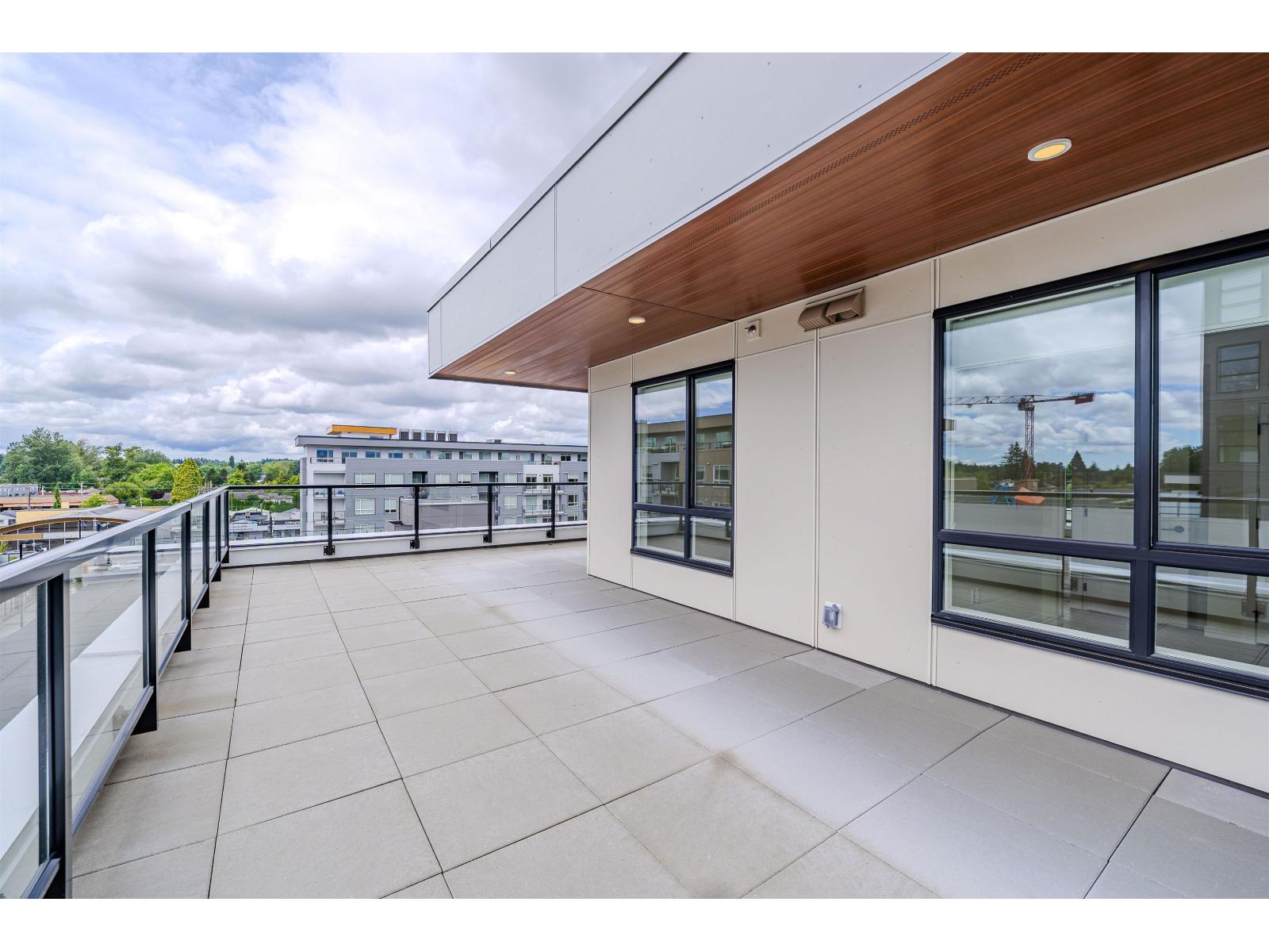 606 27249 ALDERGROVE TOWN CENTRE DRIVE, Langley