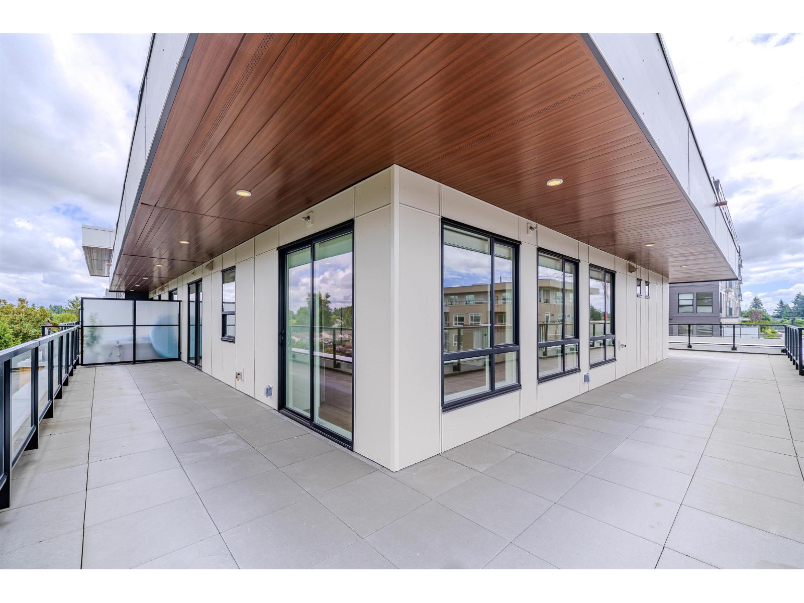 606 27249 ALDERGROVE TOWN CENTRE DRIVE, Langley