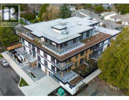 302 990 Doumac Ave, Saanich, BC V8Y1M4 Photo 16