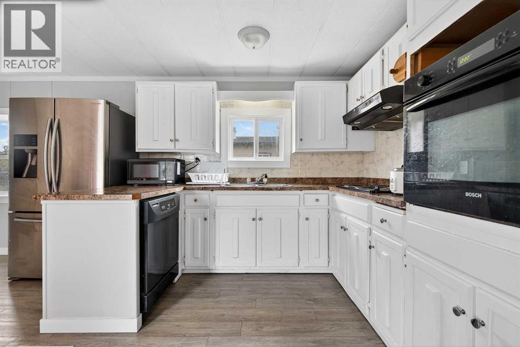 411 Kannell Drive NE - 10