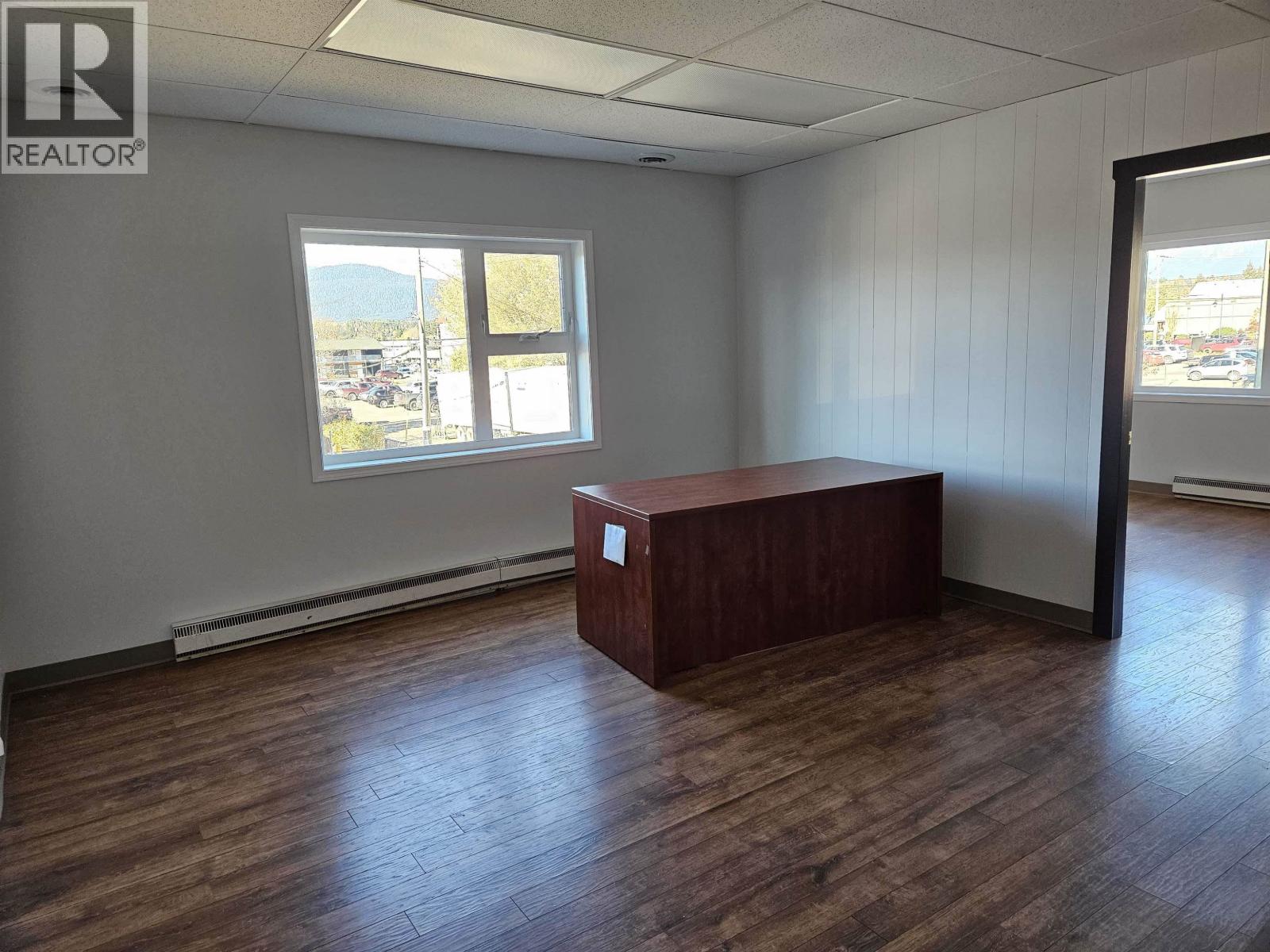#211-4650 LAKELSE Avenue, Terrace