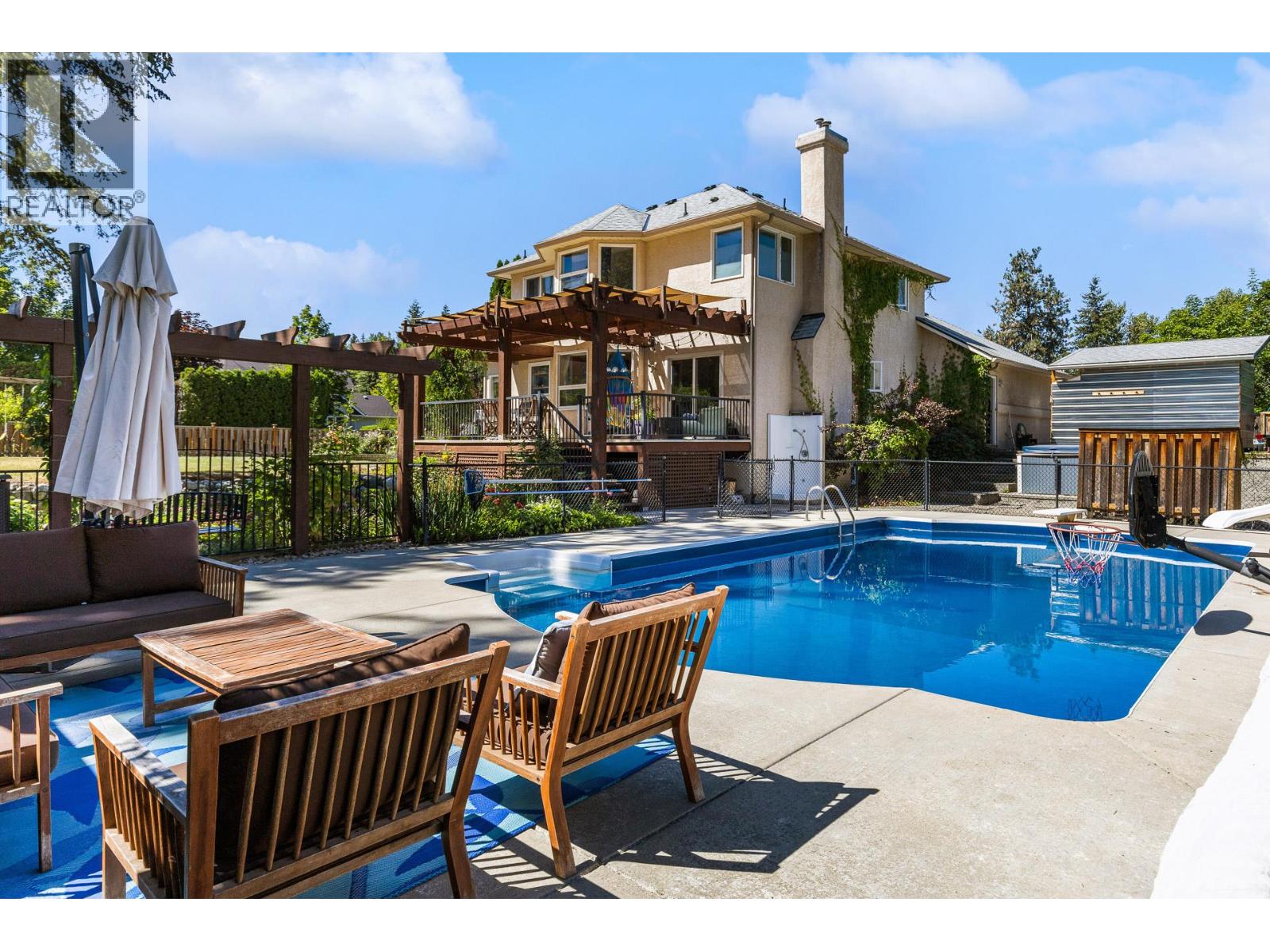 4015 Mahonia Drive - 5