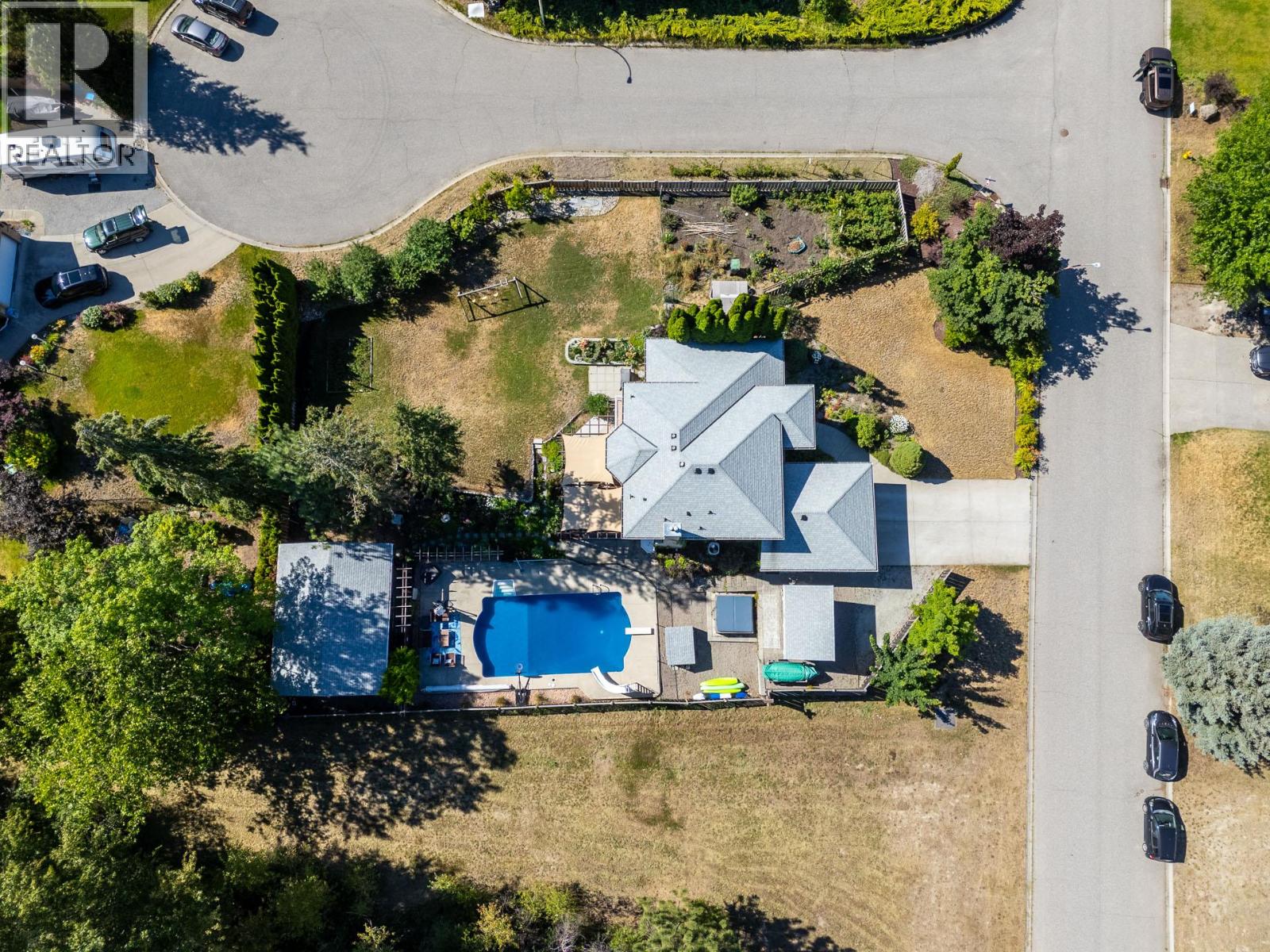 4015 Mahonia Drive - 9