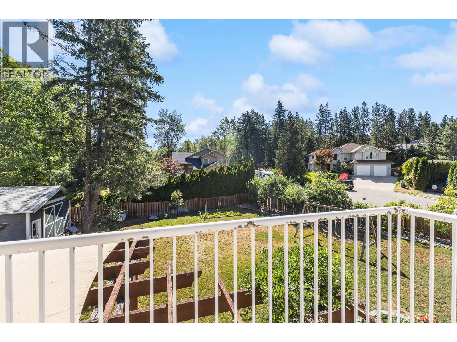 4015 Mahonia Drive - 35
