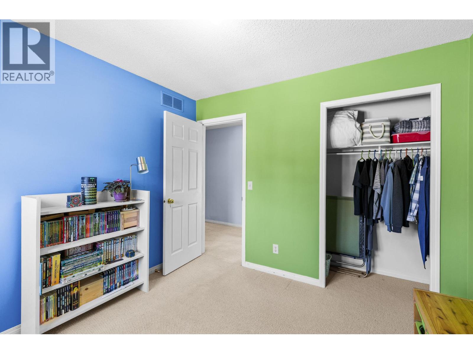 4015 Mahonia Drive - 37