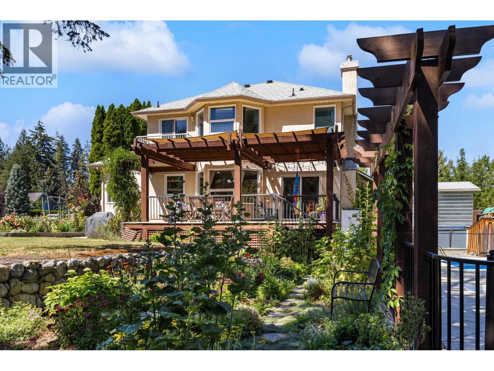 4015 Mahonia Drive - 70