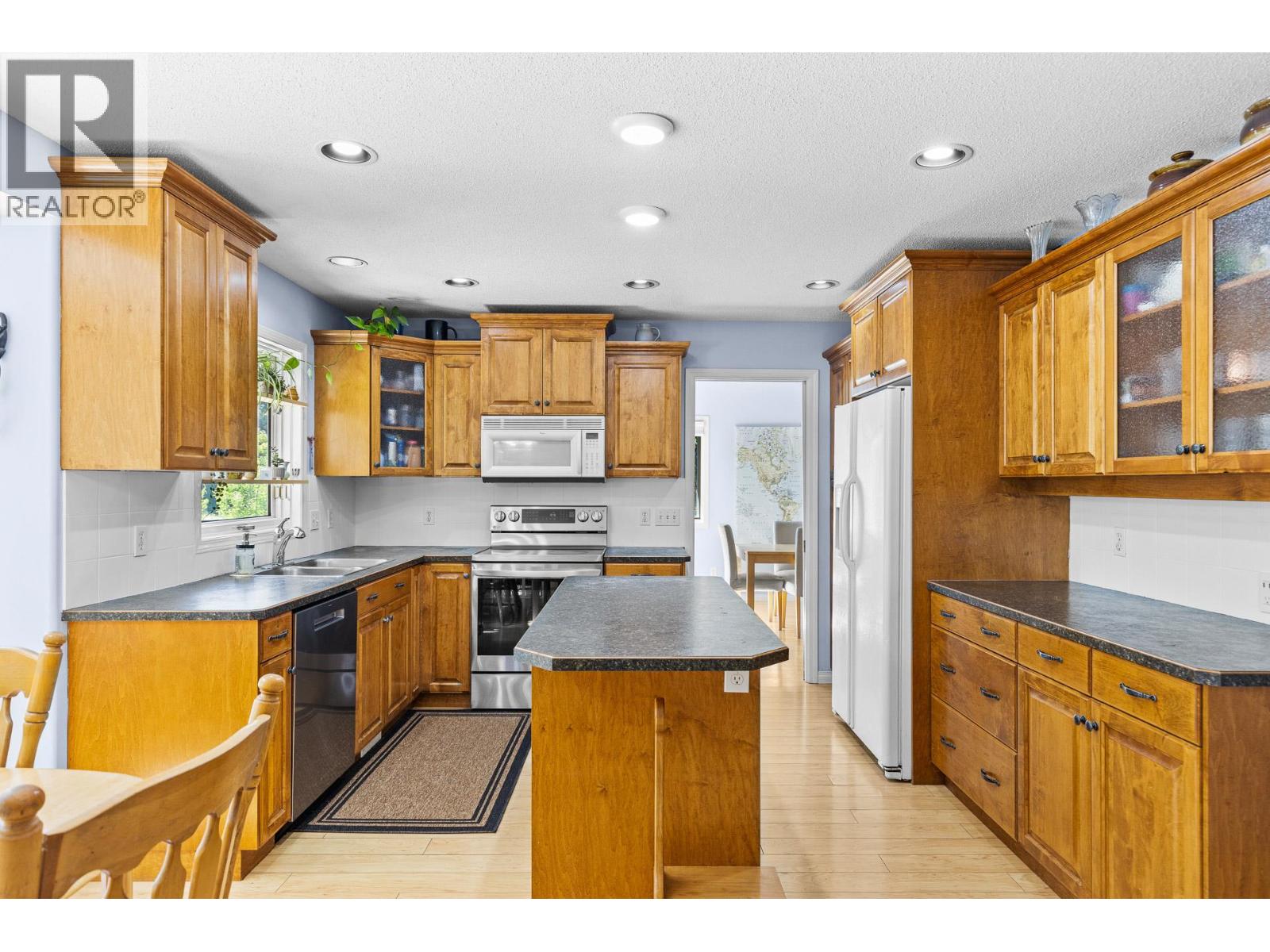 4015 Mahonia Drive - 11