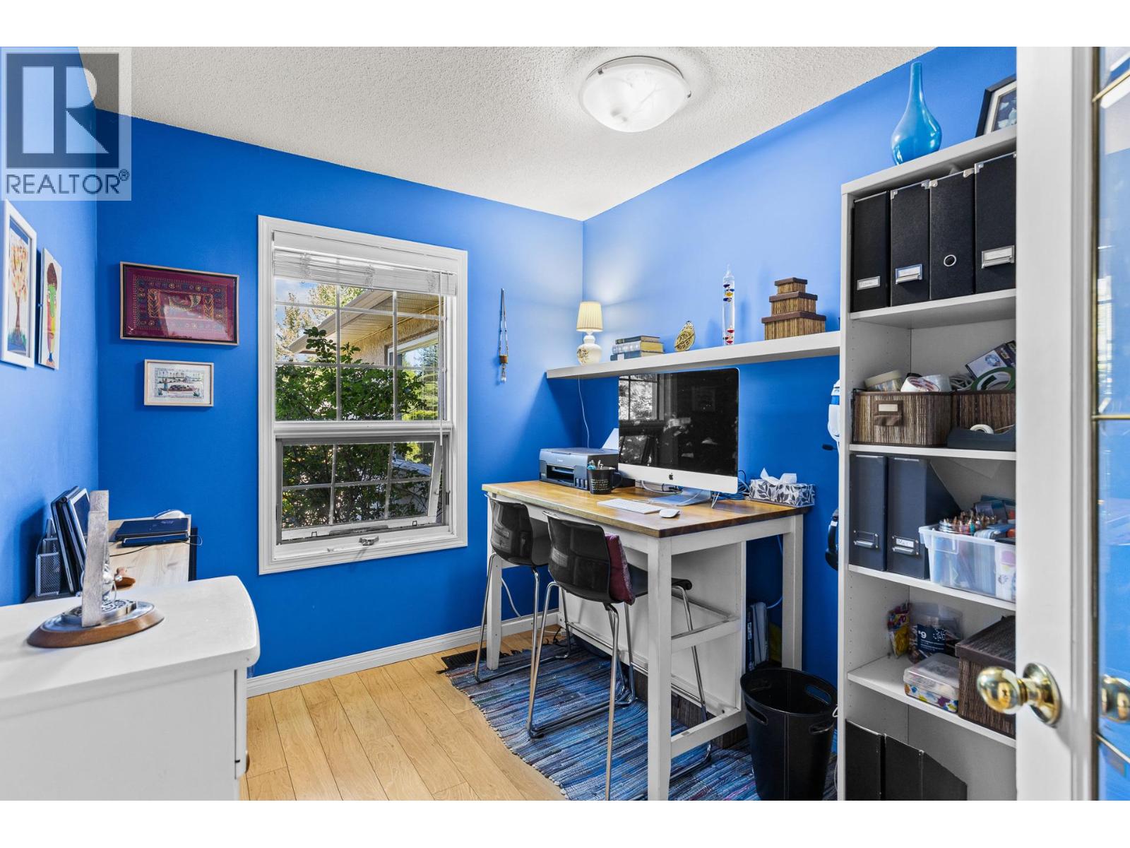 4015 Mahonia Drive - 41