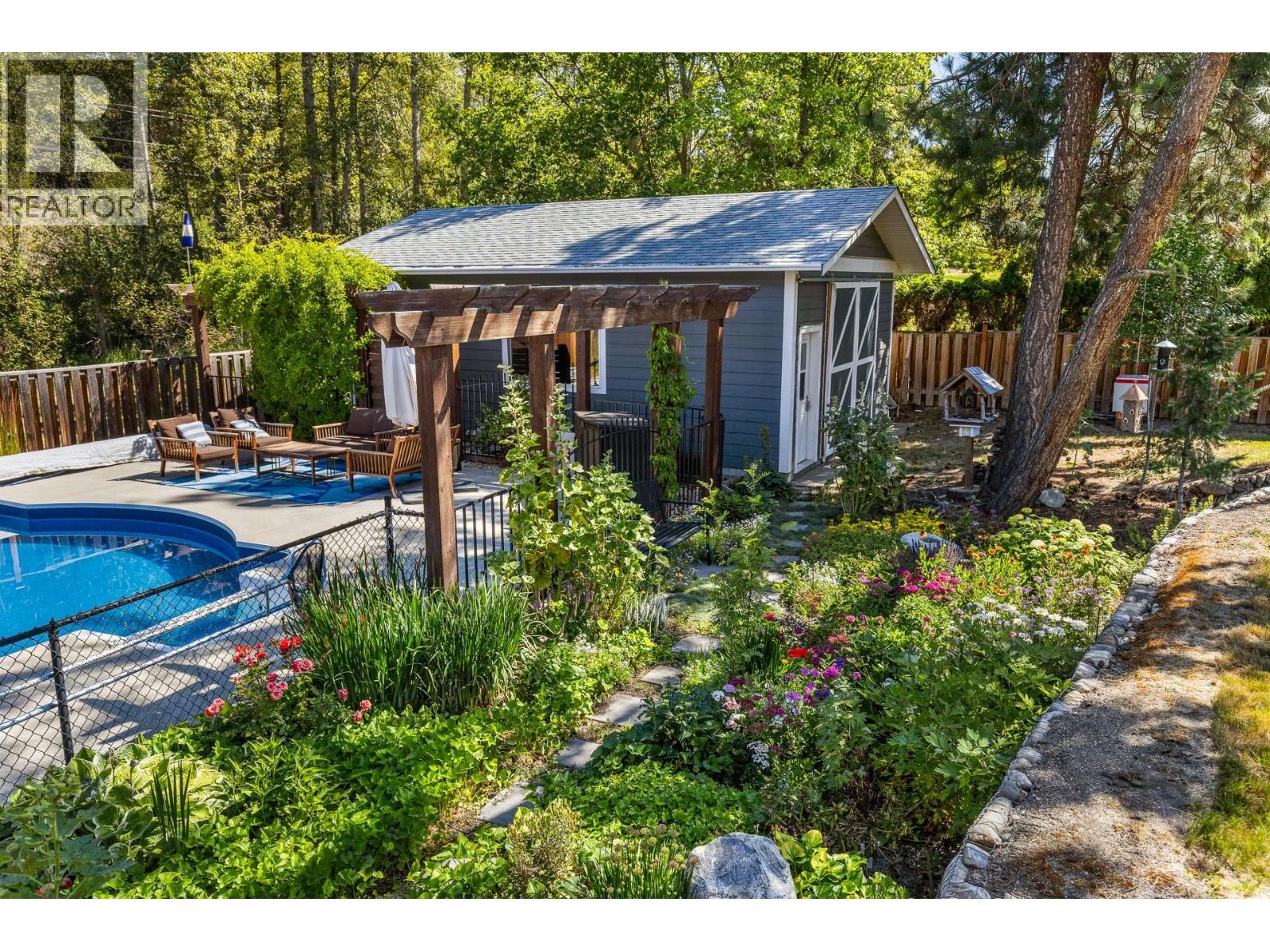 4015 Mahonia Drive - 80
