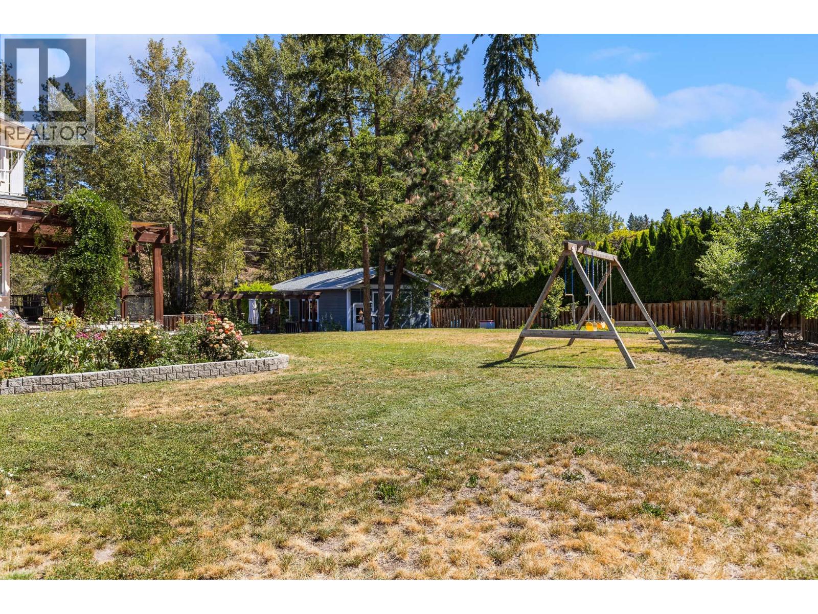 4015 Mahonia Drive - 74