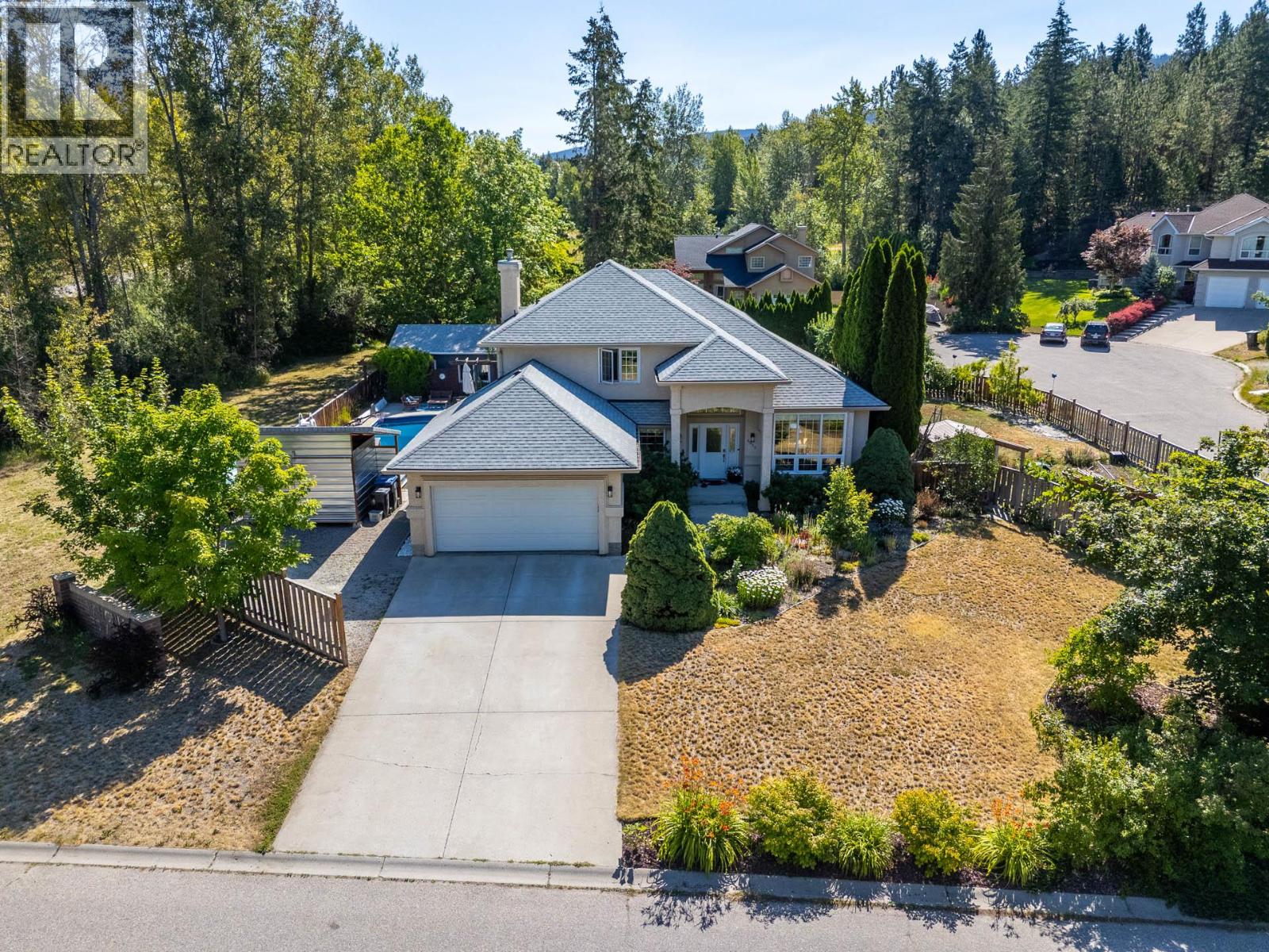 4015 Mahonia Drive - 83
