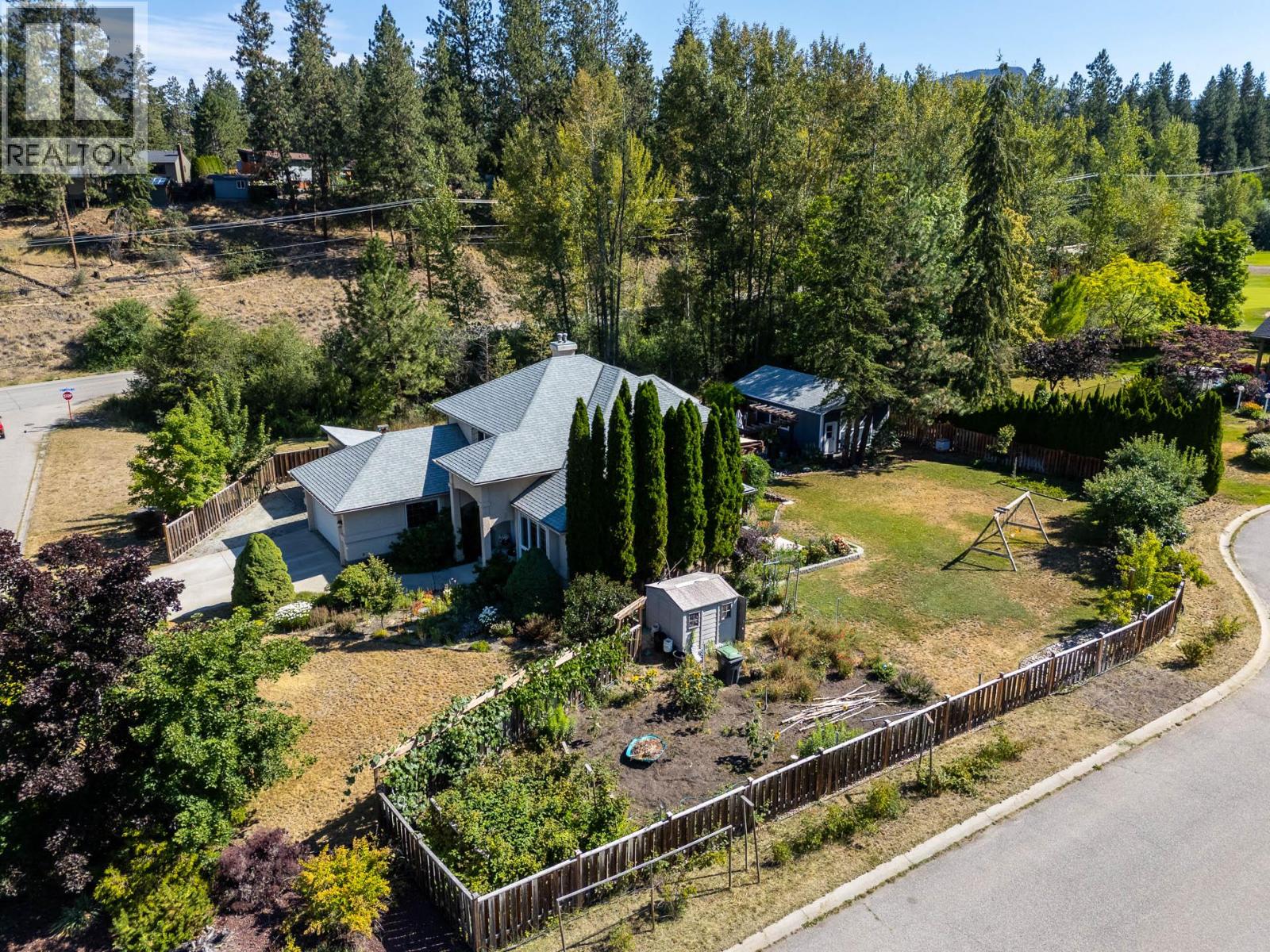 4015 Mahonia Drive - 92