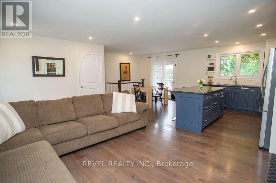 41 PINEHILL DRIVE - Image 8