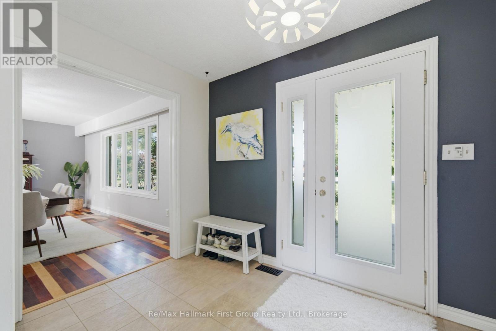 2772 DIVISION STREET N - Image 4