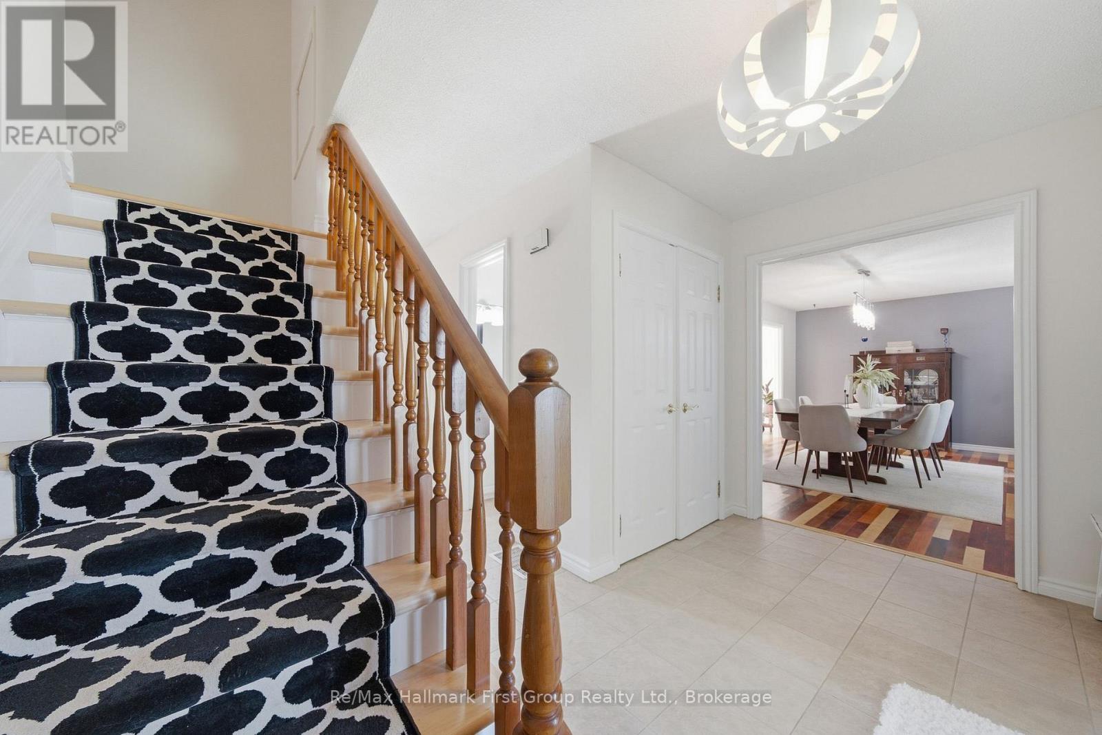 2772 DIVISION STREET N - Image 5