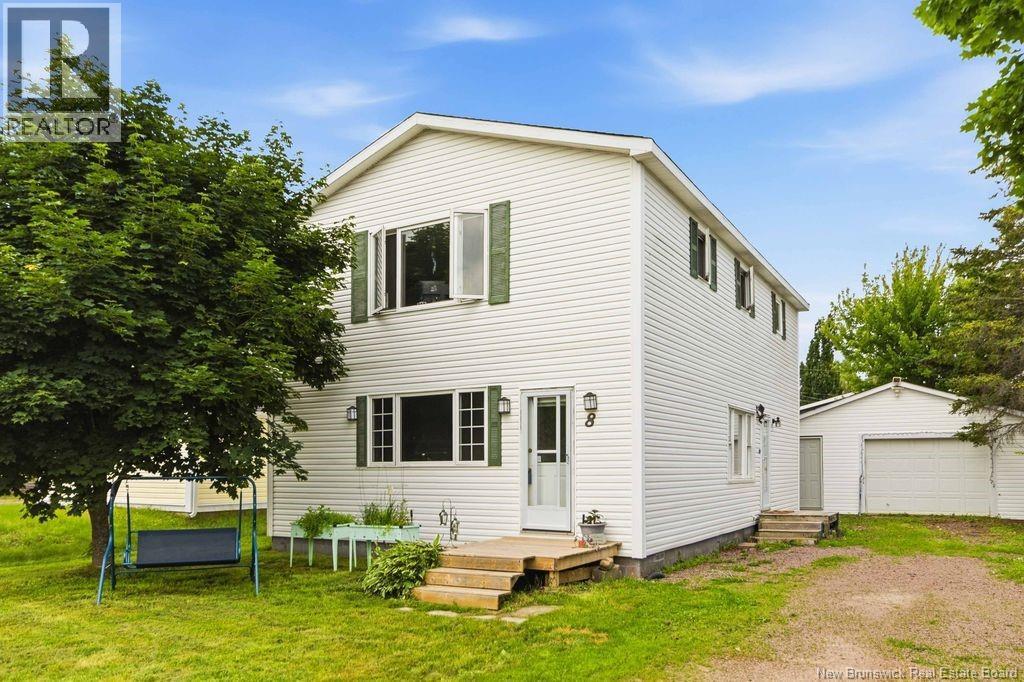 8 Hillside Street - Image 2