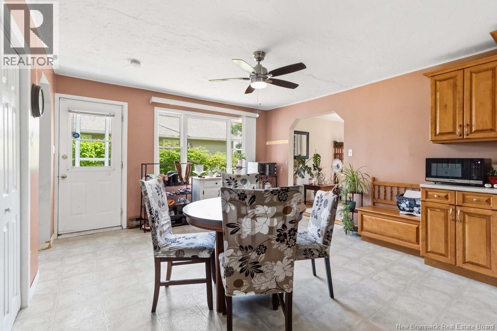 8 Hillside Street - Image 15