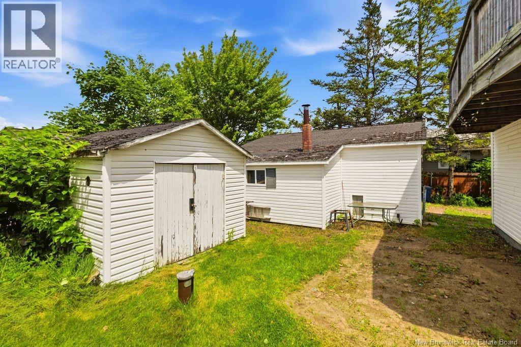 8 Hillside Street - Image 49