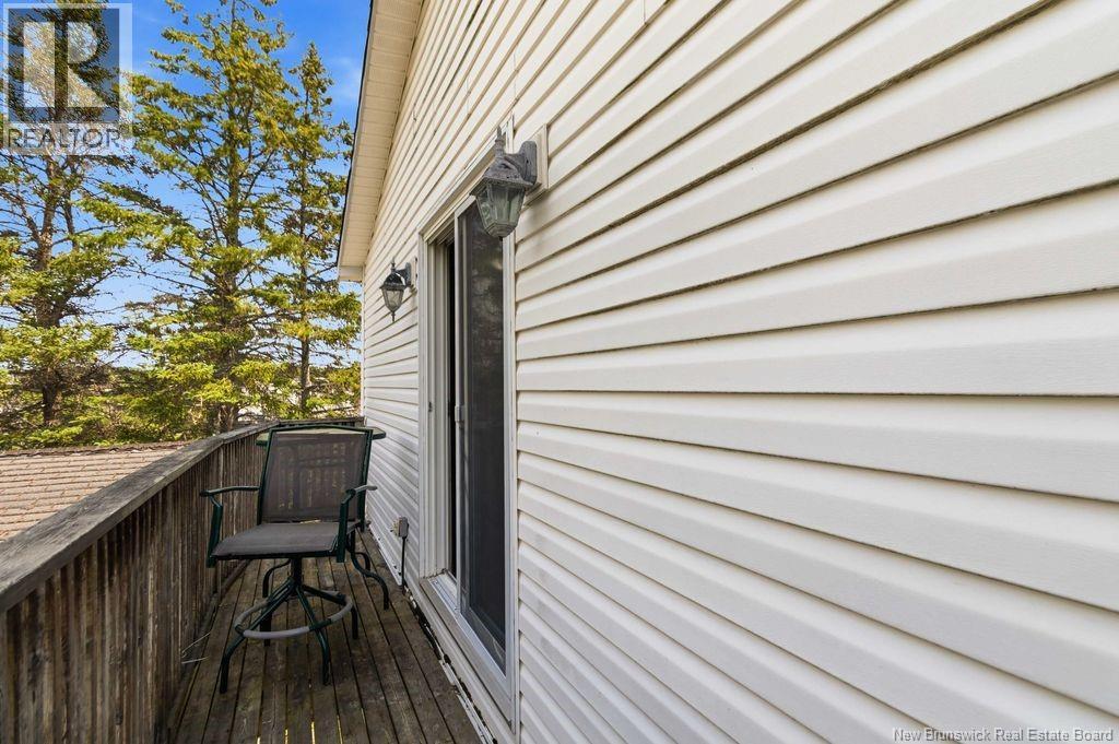 8 Hillside Street - Image 31