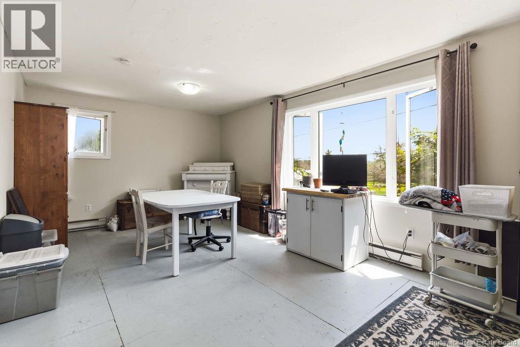 8 Hillside Street - Image 43