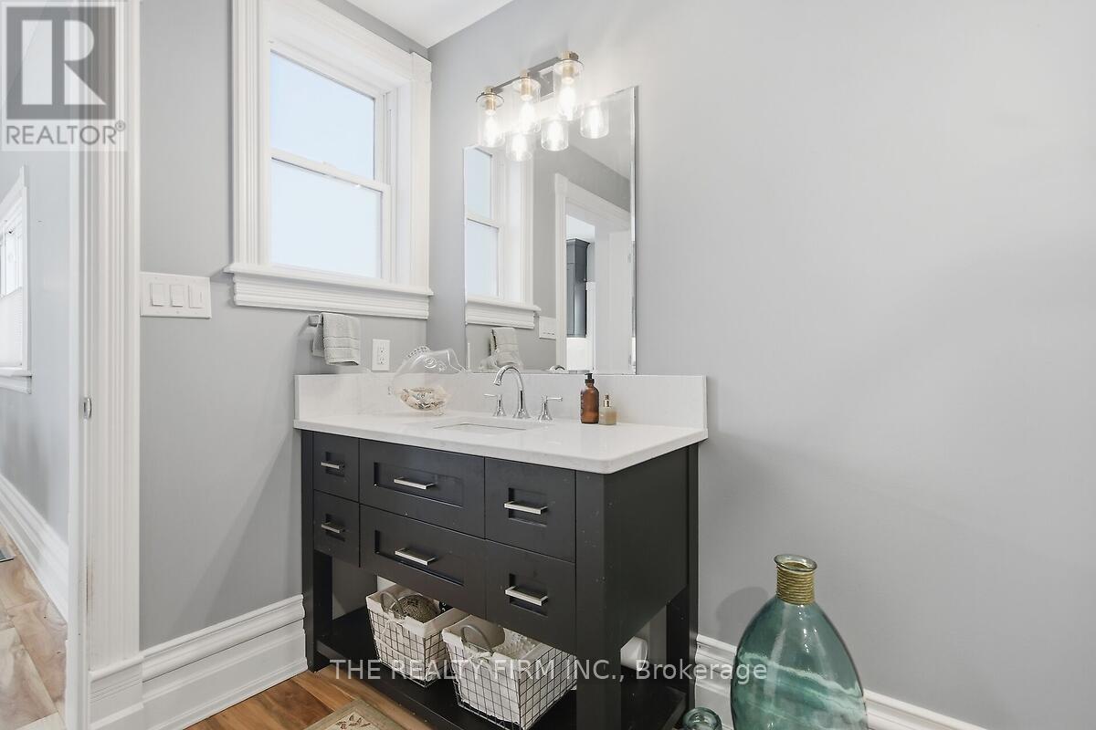 422 GREENFIELD STREET - 21