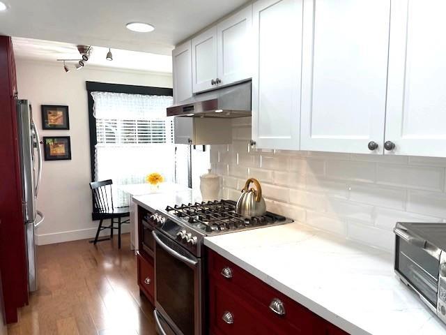15863 ALDER PLACE, Surrey