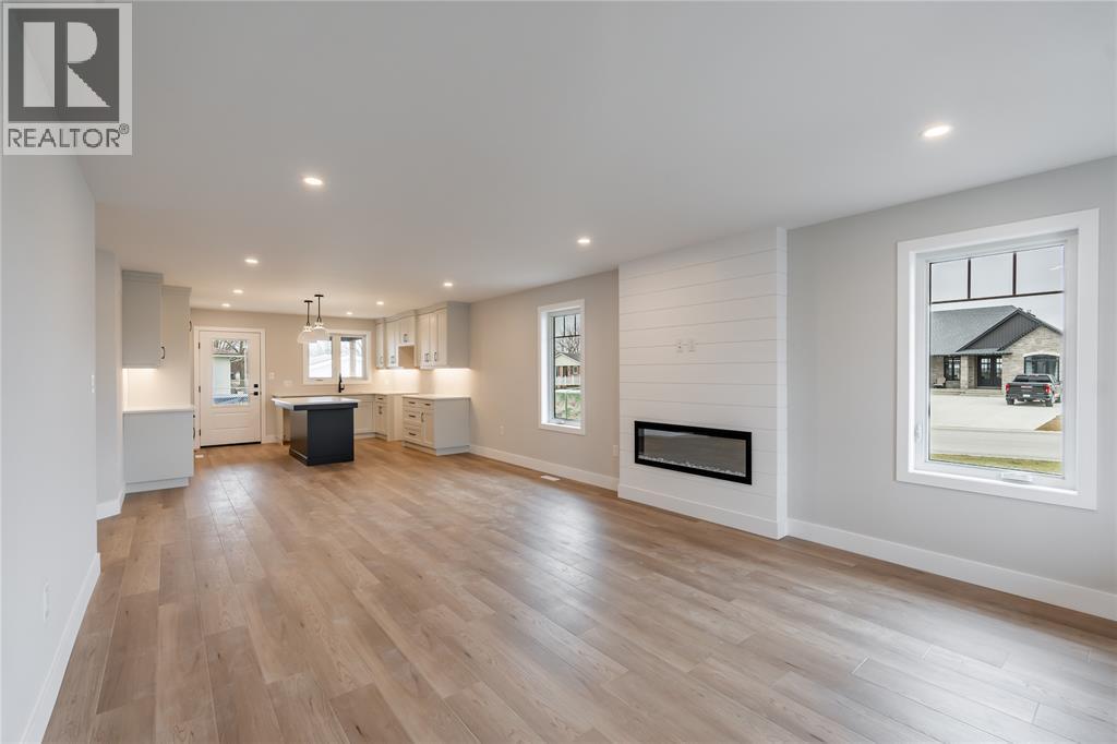 4001 GREENWOOD DRIVE - 2