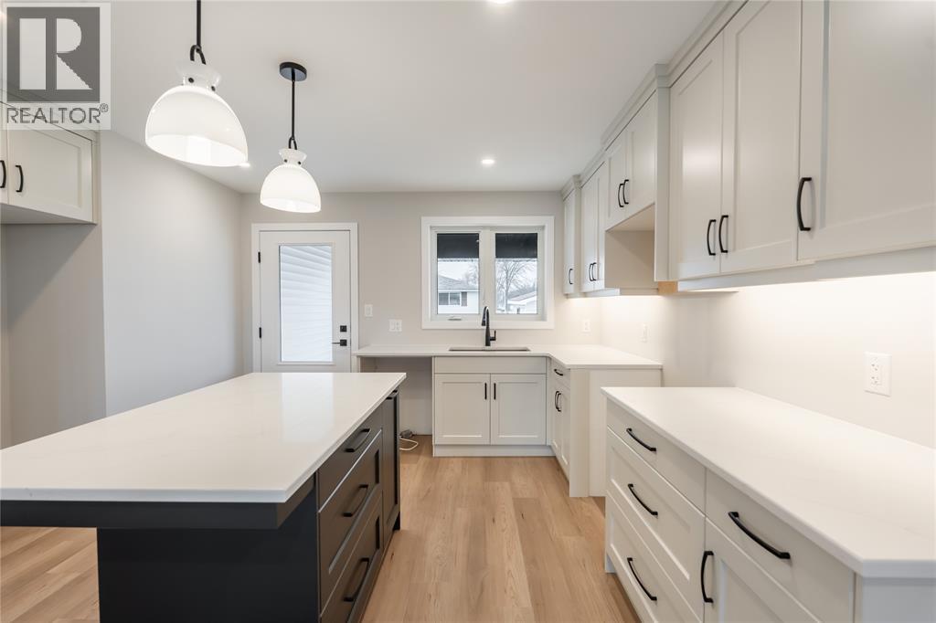 4001 GREENWOOD DRIVE - 10