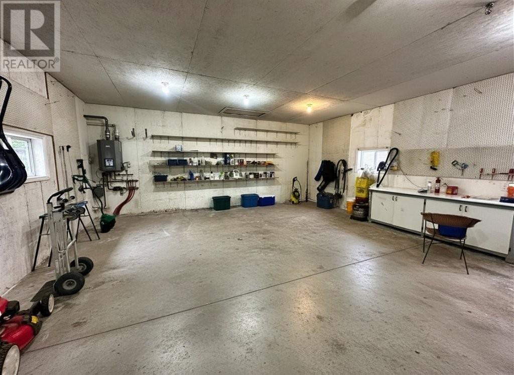 112 Fish Hatchery Road - 44