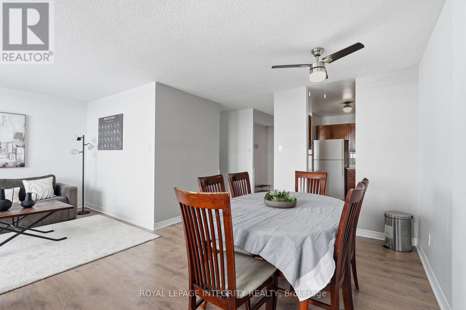 #1110 2000 JASMINE CRESCENT - 11