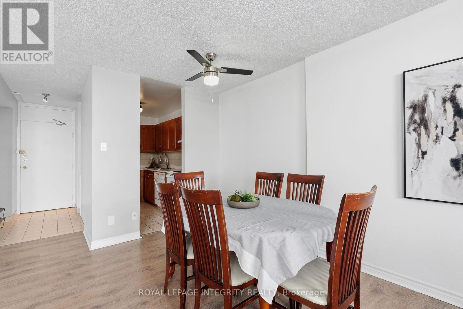 #1110 2000 JASMINE CRESCENT - 12