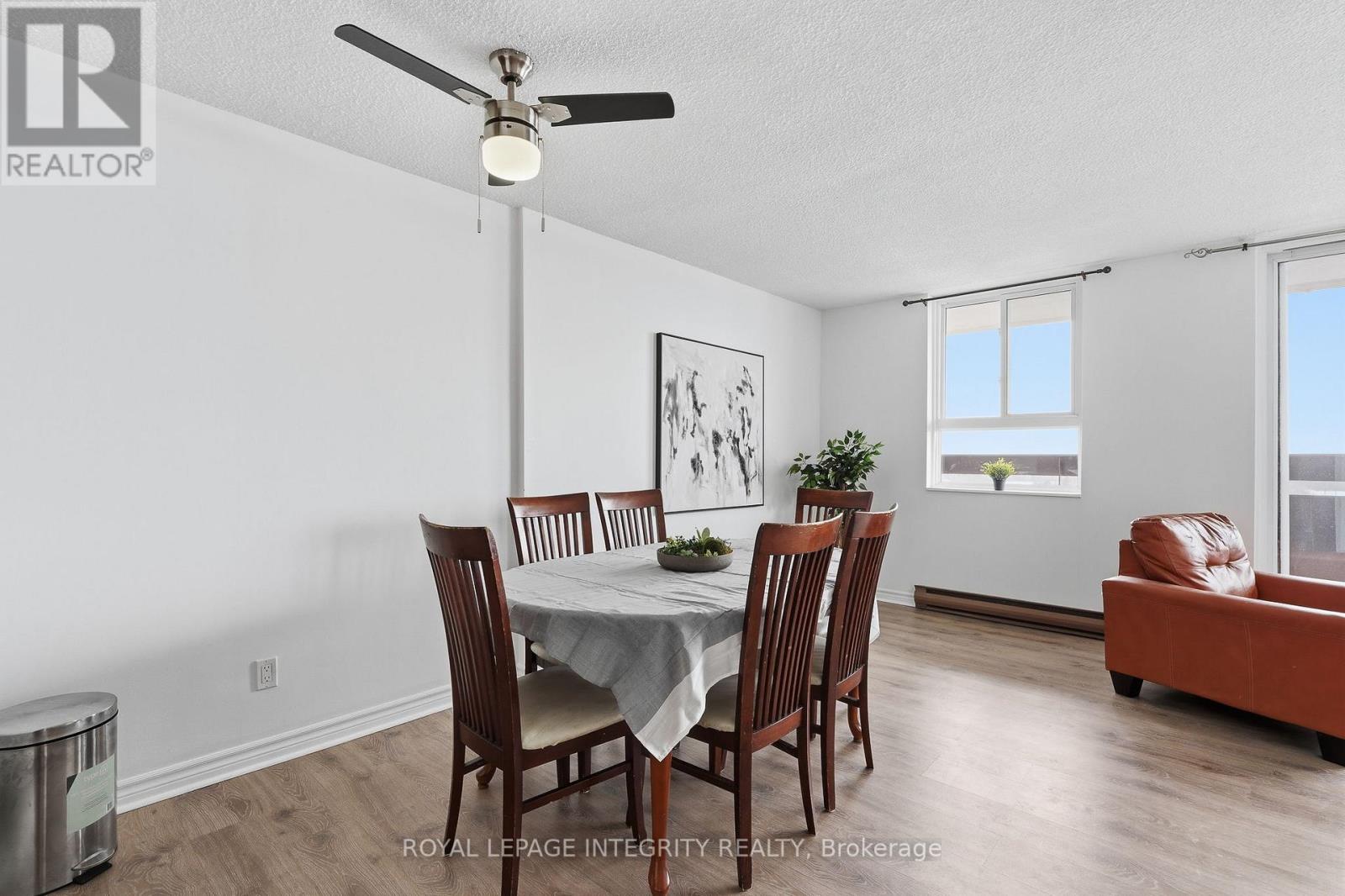 #1110 2000 JASMINE CRESCENT - 13